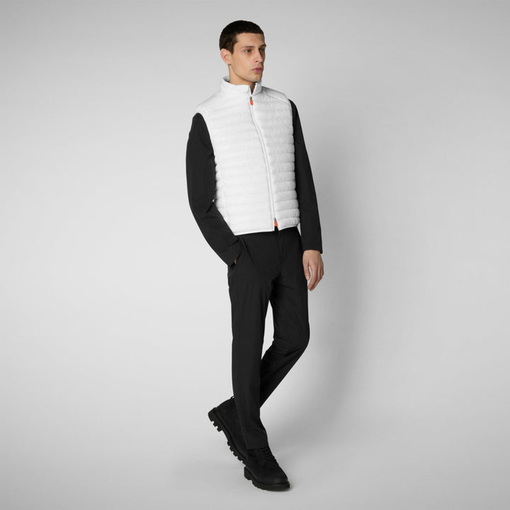 【Man】Adam D82410M Giga