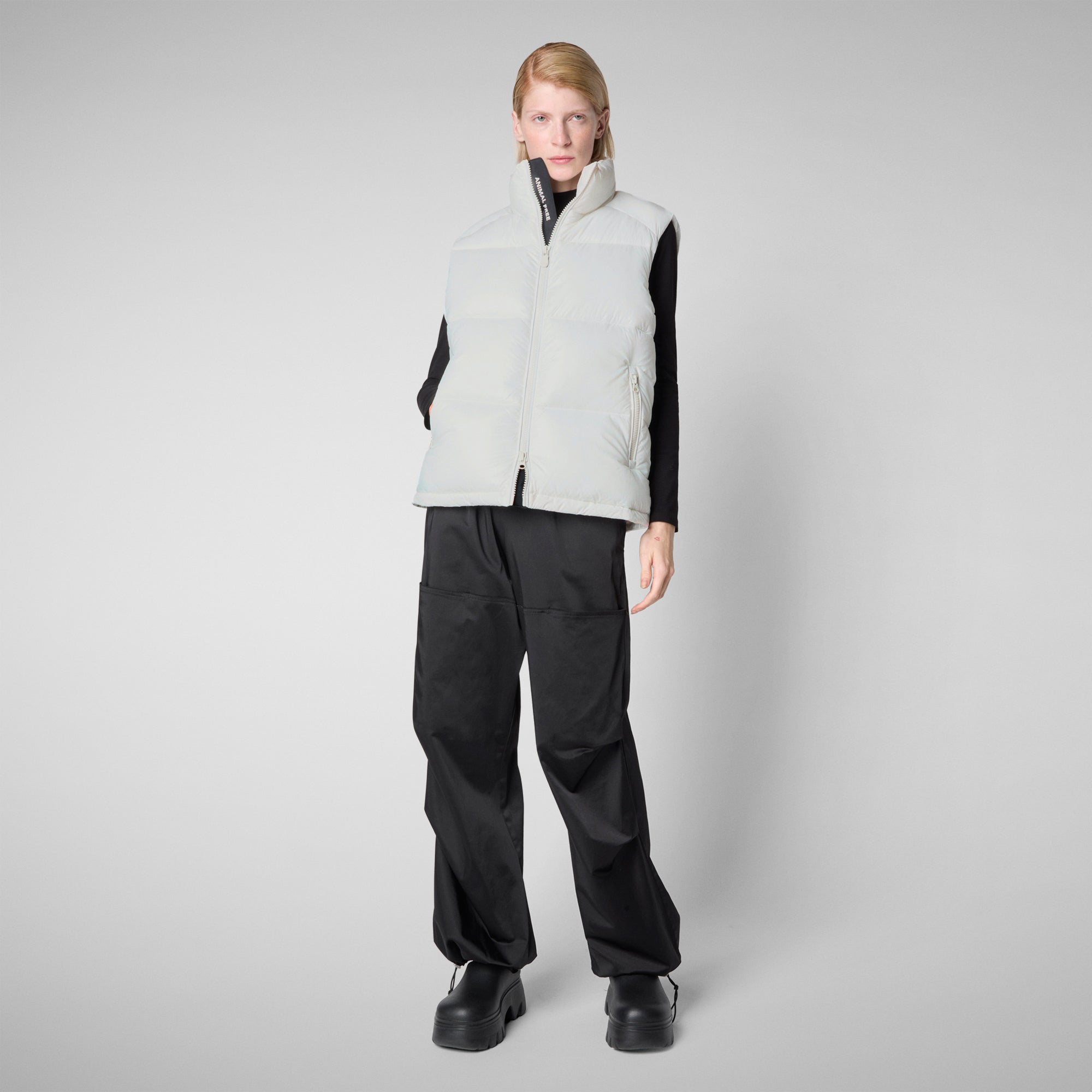 MAN/WOMAN】 AILANTUS D81382U LUCK – SAVE THE DUCK JAPAN