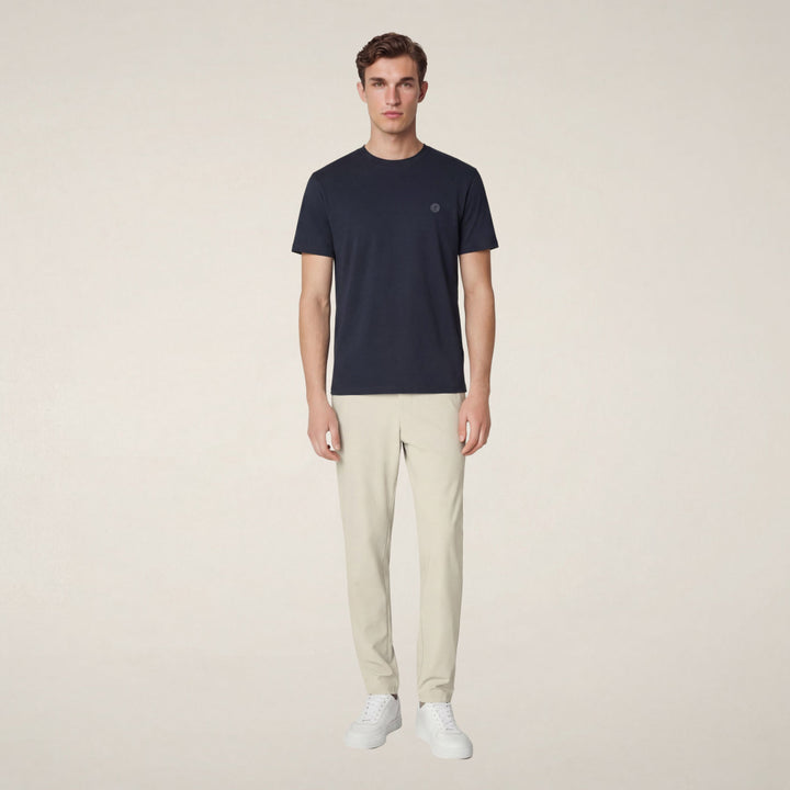 【MAN】ADELMAR DT1194M BESY